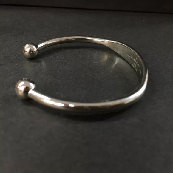 Louis Vuitton Monogram Jonck Silver Tone Bracelet - Picture 4 of 8